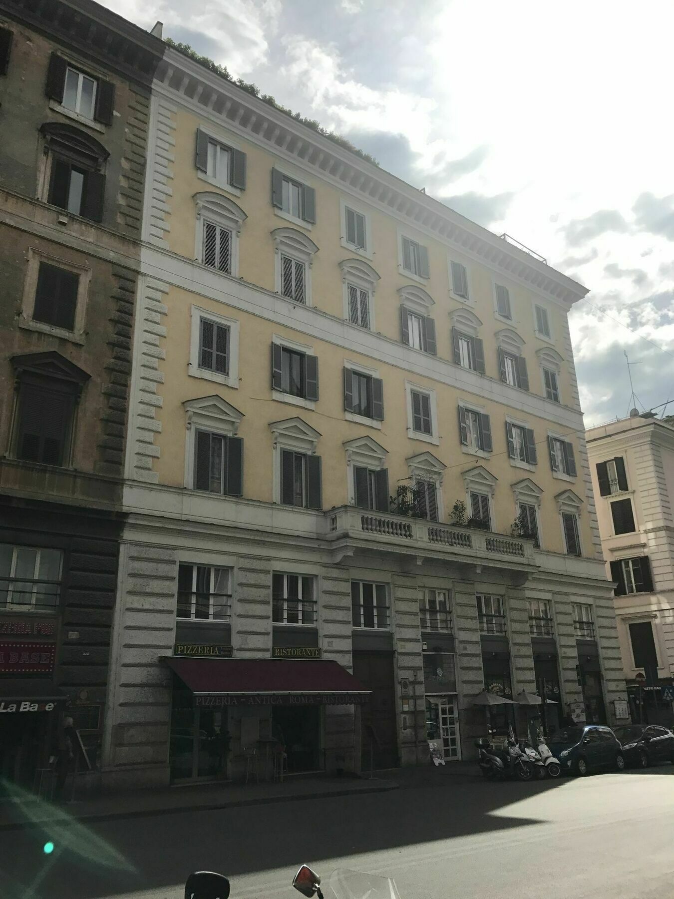 ホテル Residenza Roma Imperiale エクステリア 写真