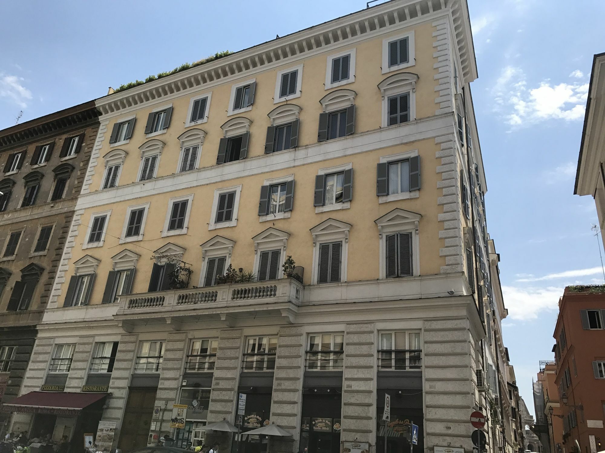 ホテル Residenza Roma Imperiale エクステリア 写真