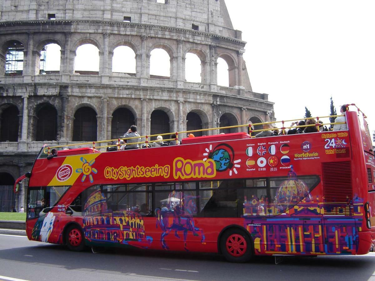 ホテル Residenza Roma Imperiale エクステリア 写真