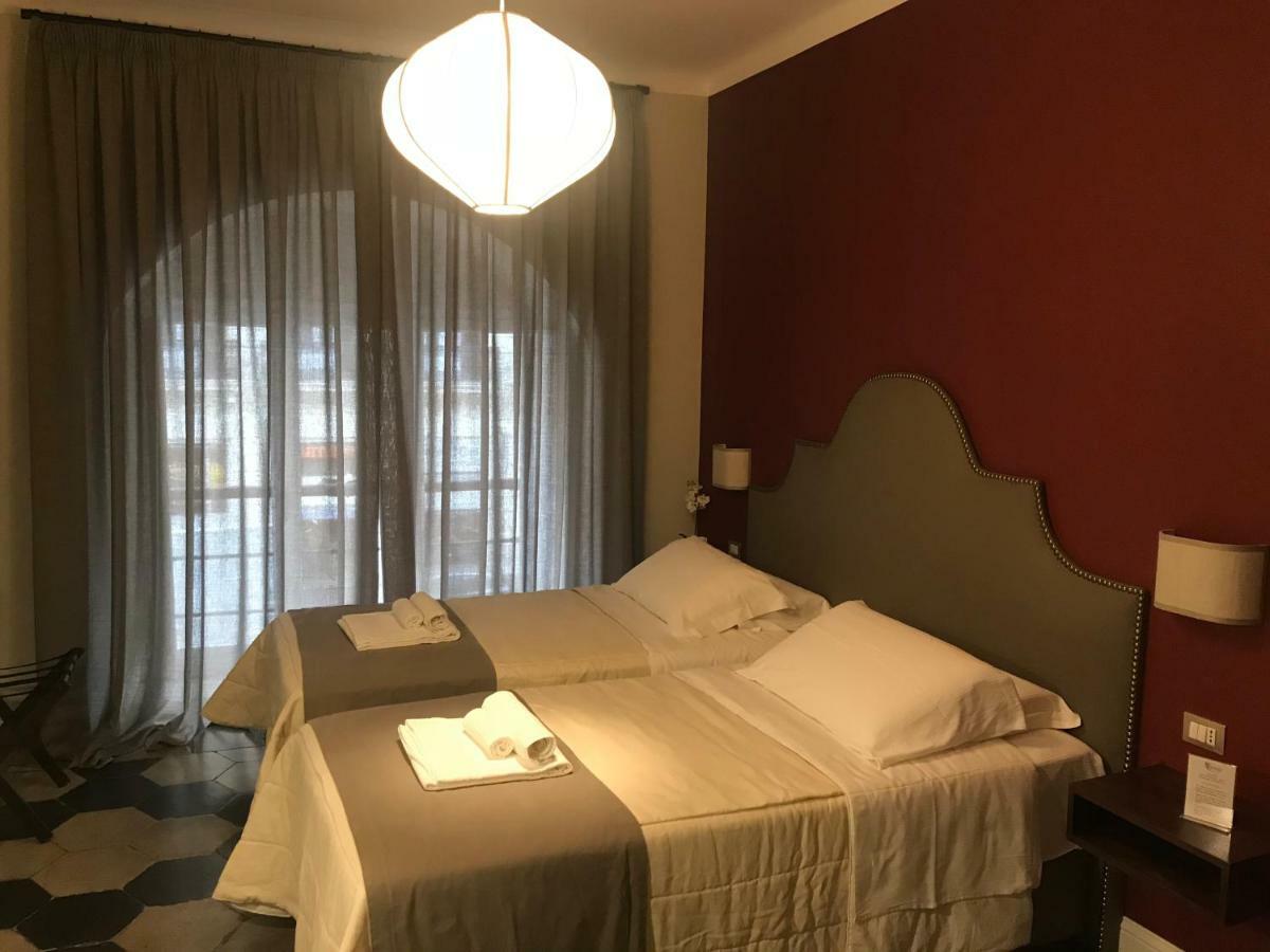 ホテル Residenza Roma Imperiale エクステリア 写真